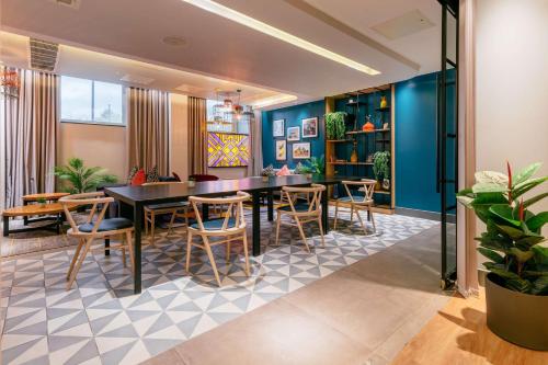 hampton by hilton london park royal