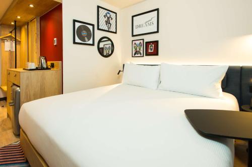hampton by hilton london park royal