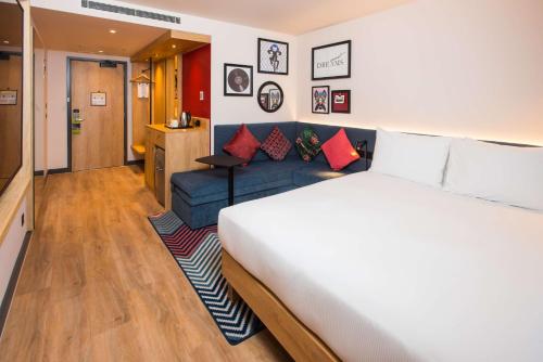 hampton by hilton london park royal