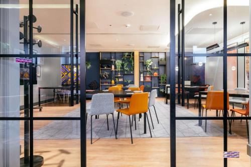 hampton by hilton london park royal