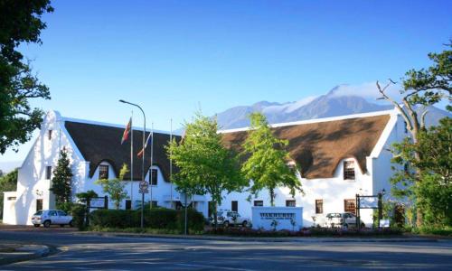 oakhurst hotel