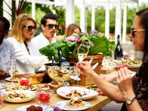 hotel gio bw signature collection