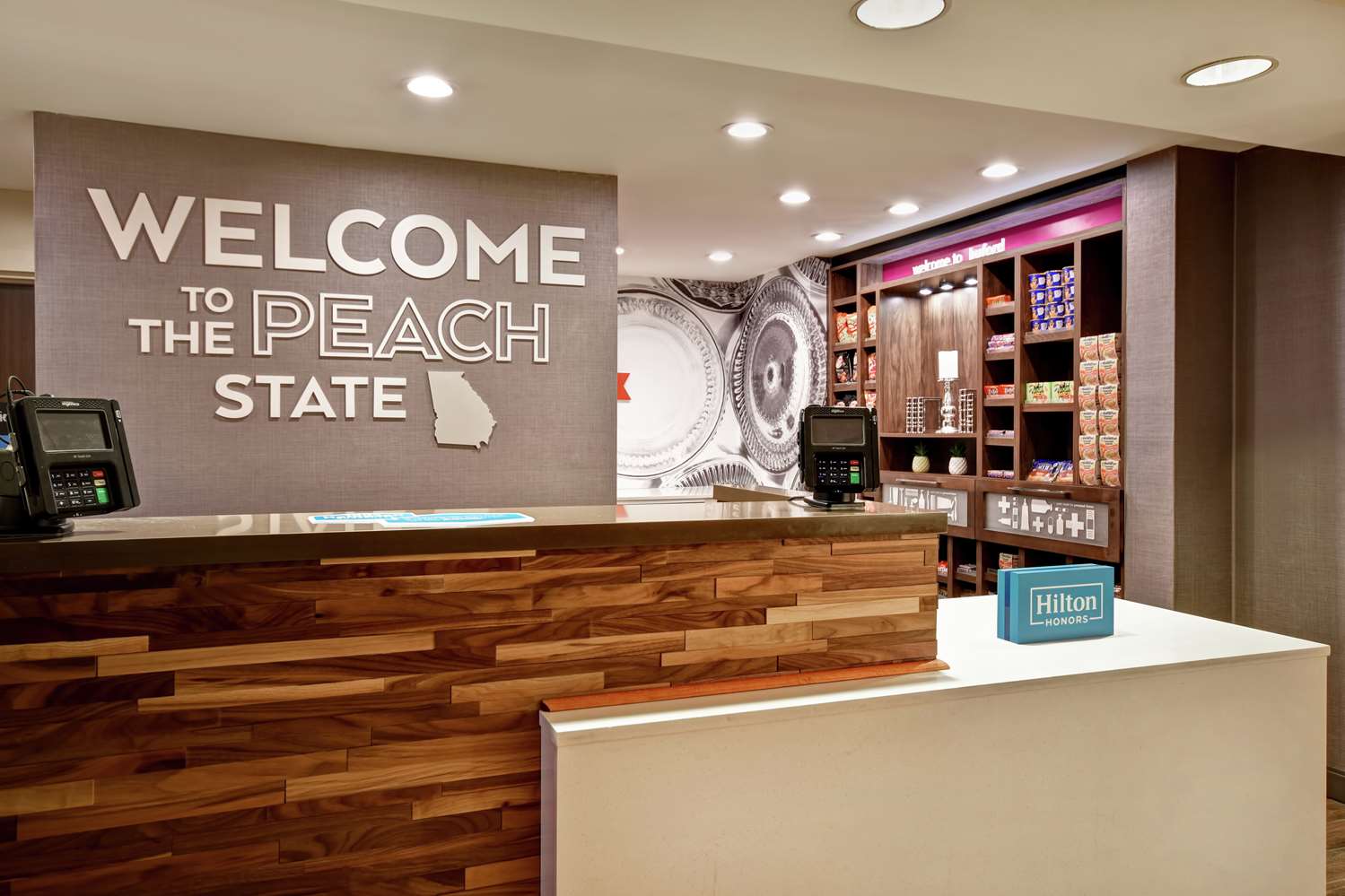 hampton inn atlanta mall of georgia