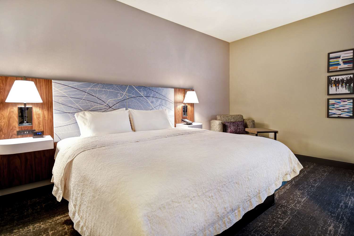 hampton inn atlanta mall of georgia