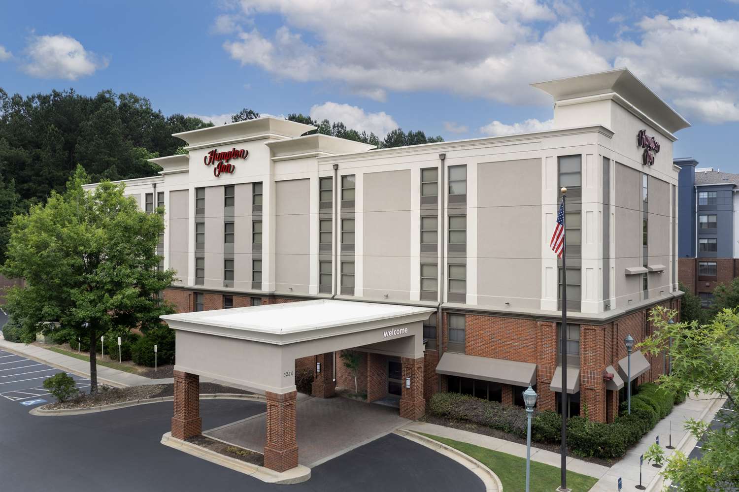 hampton inn atlanta mall of georgia
