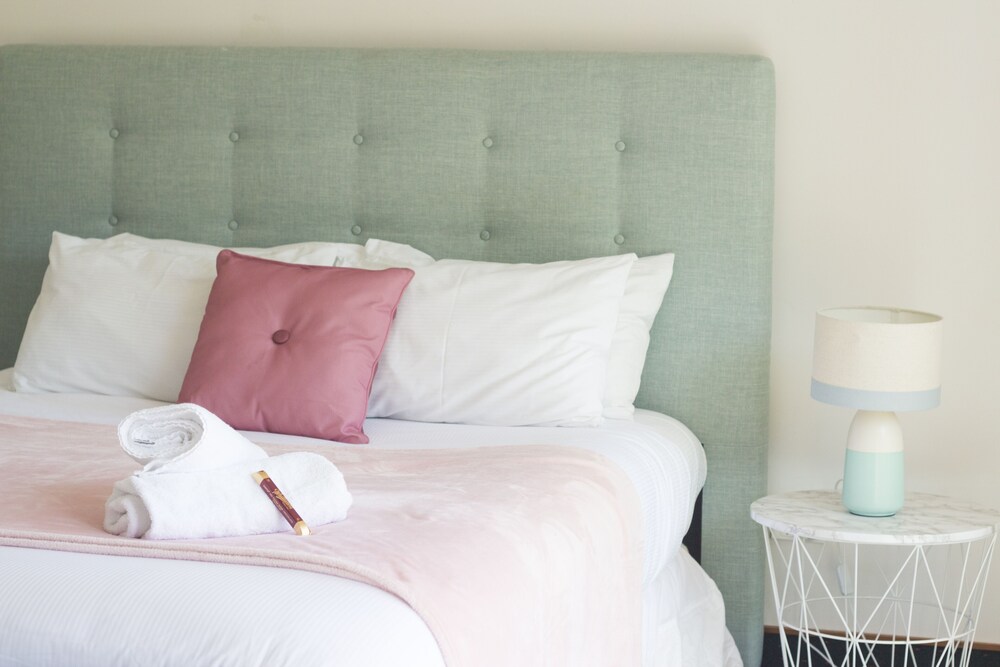 aston norwood chalets