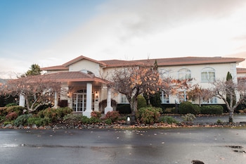 aston norwood chalets