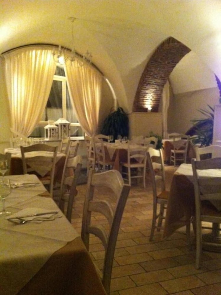 hotel capomulini historical house