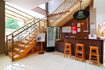 ombey guest house