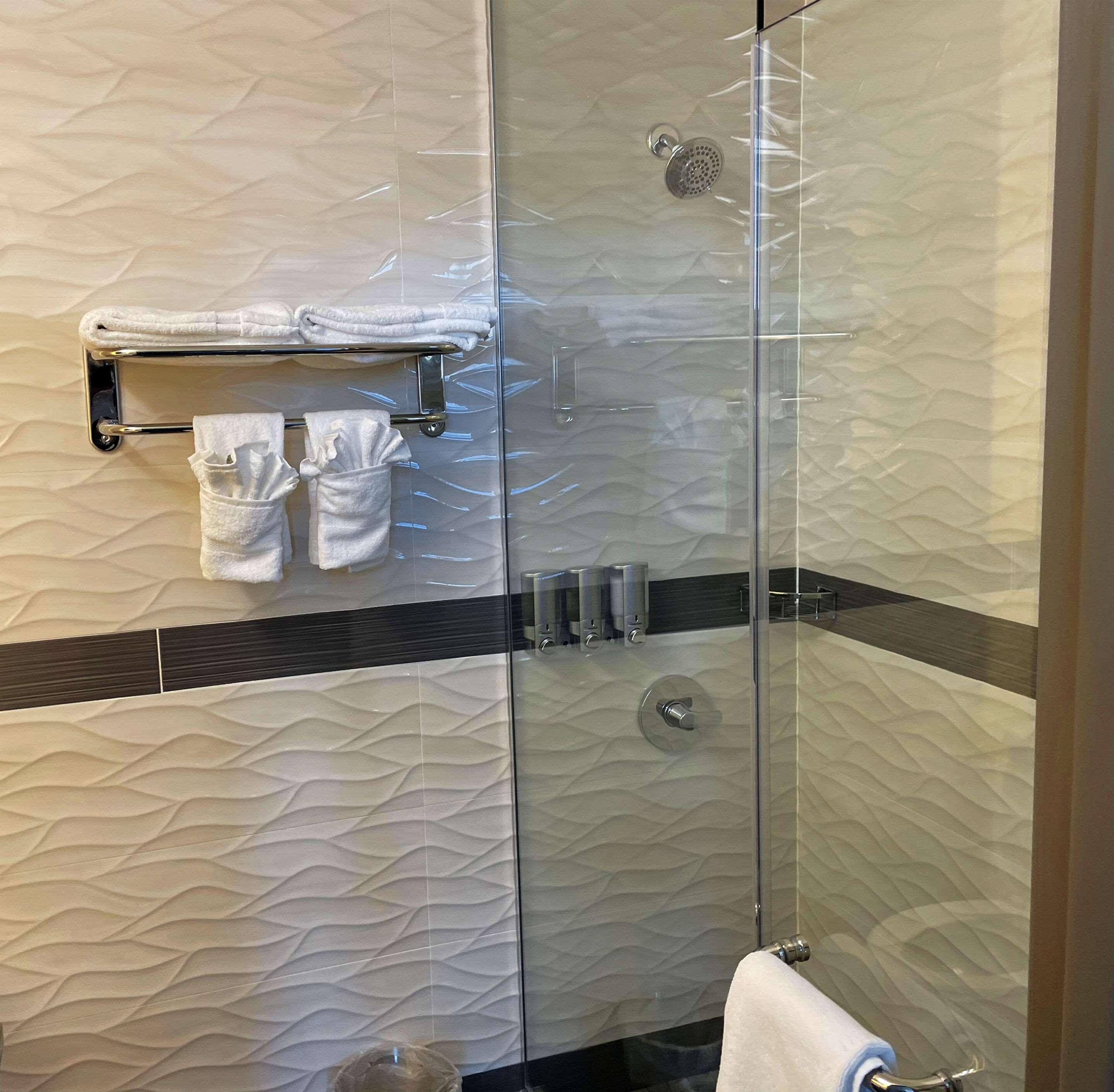 brooklyn vybe hotel ascend hotel collection