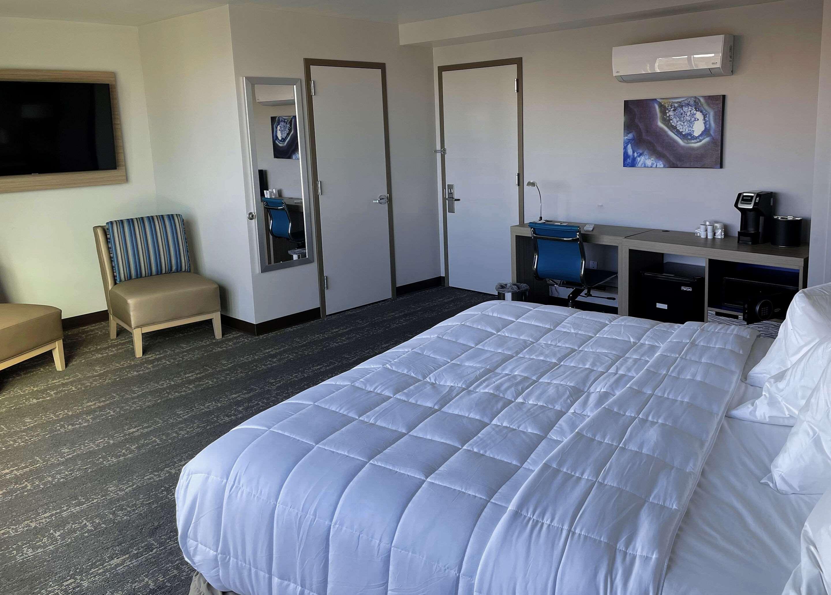 brooklyn vybe hotel ascend hotel collection