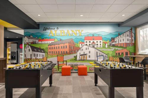 tru by hilton albany airport ny