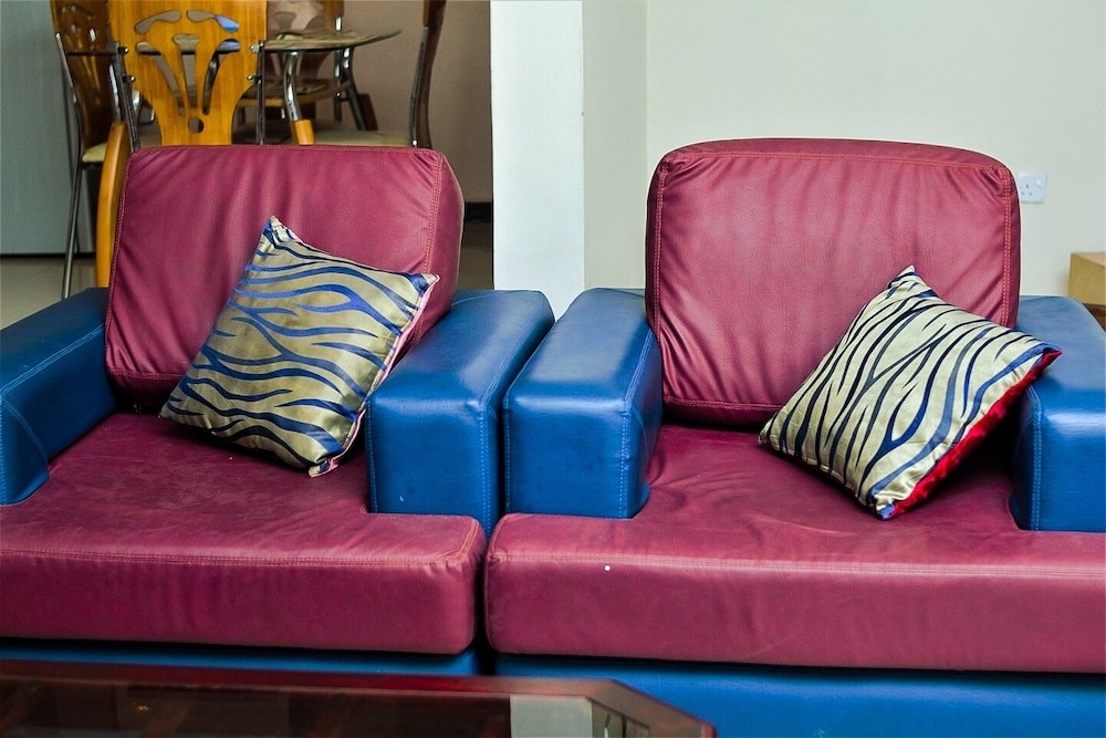 beneville hotel and apartment