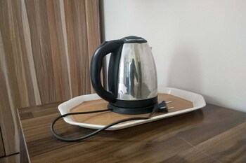 beneville hotel and apartment