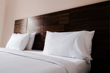 beneville hotel and apartment