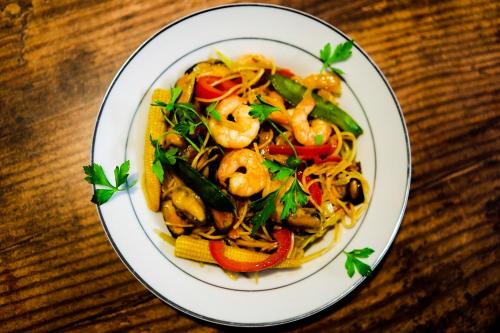 beneville hotel and apartment