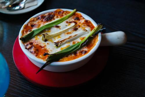 beneville hotel and apartment