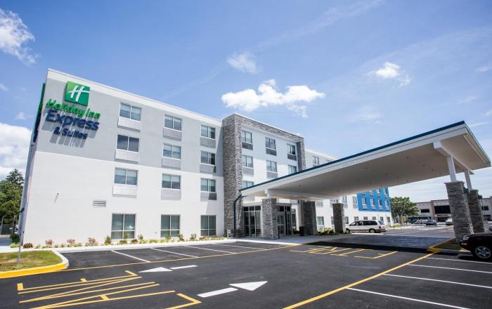 holiday inn express and suites rehoboth beach an ihg hotel