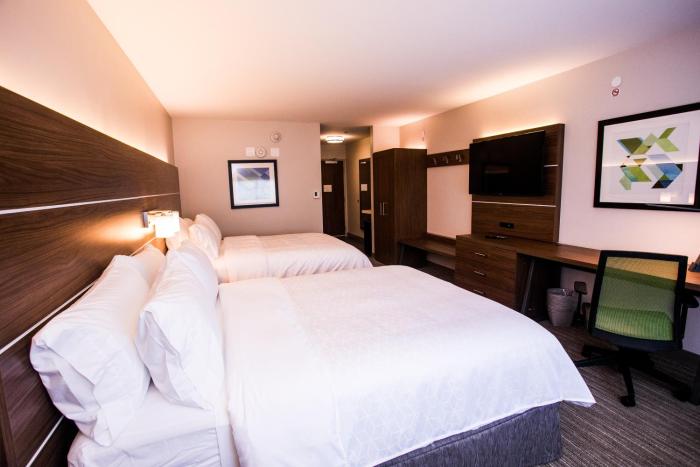 holiday inn express and suites rehoboth beach an ihg hotel