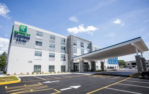 holiday inn express and suites rehoboth beach an ihg hotel