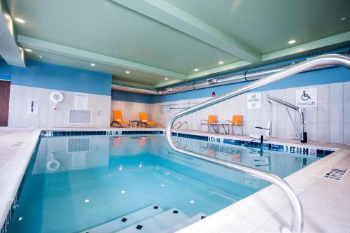 holiday inn express and suites rehoboth beach an ihg hotel