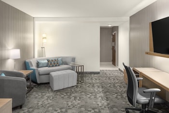 courtyard by marriott seattle northgate