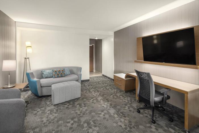 courtyard by marriott seattle northgate