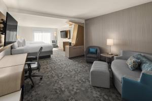courtyard by marriott seattle northgate