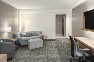 courtyard by marriott seattle northgate