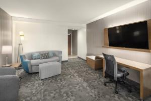 courtyard by marriott seattle northgate