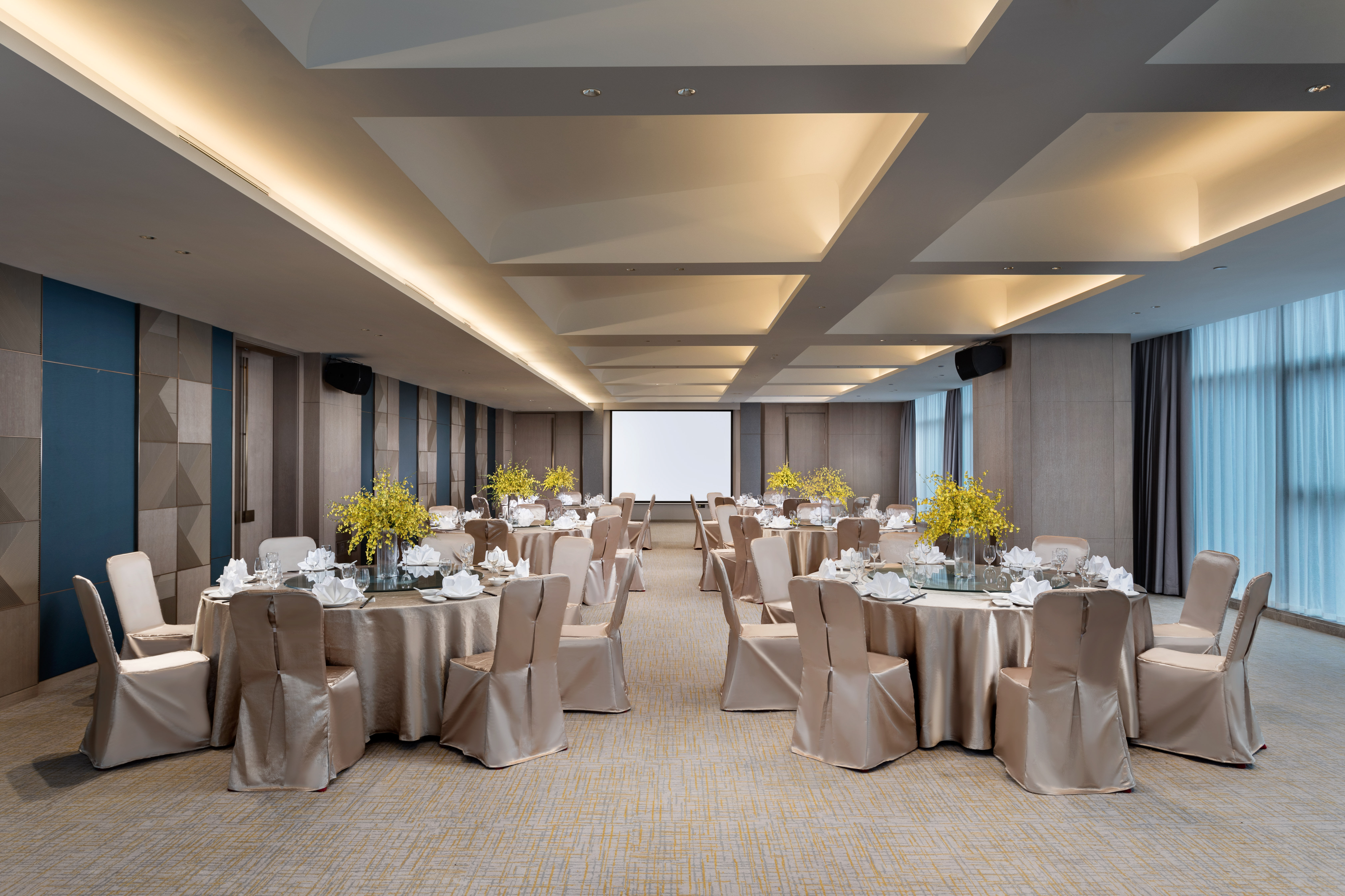 holiday inn guiyang city center an ihg hotel