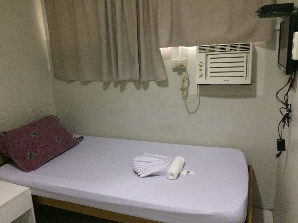 crisfils lodge incorporated