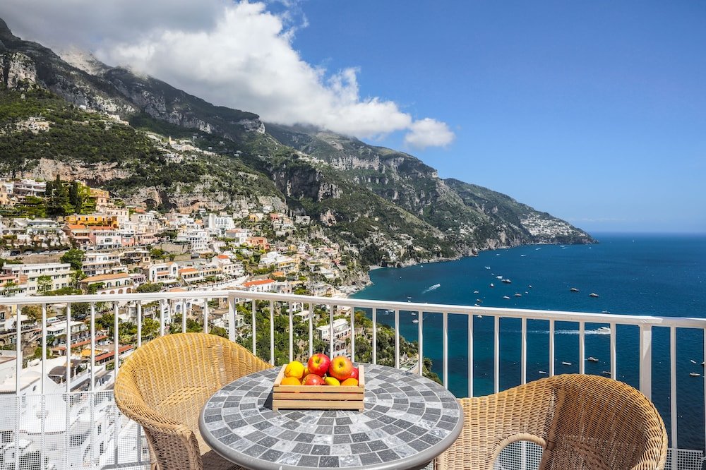 positano