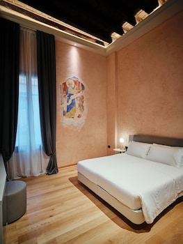 ca dei proverbi suites