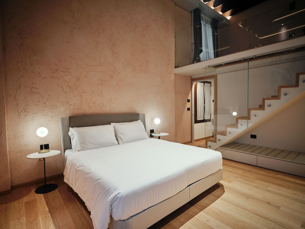 ca dei proverbi suites