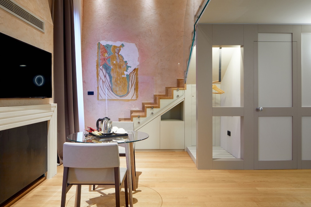 ca dei proverbi suites