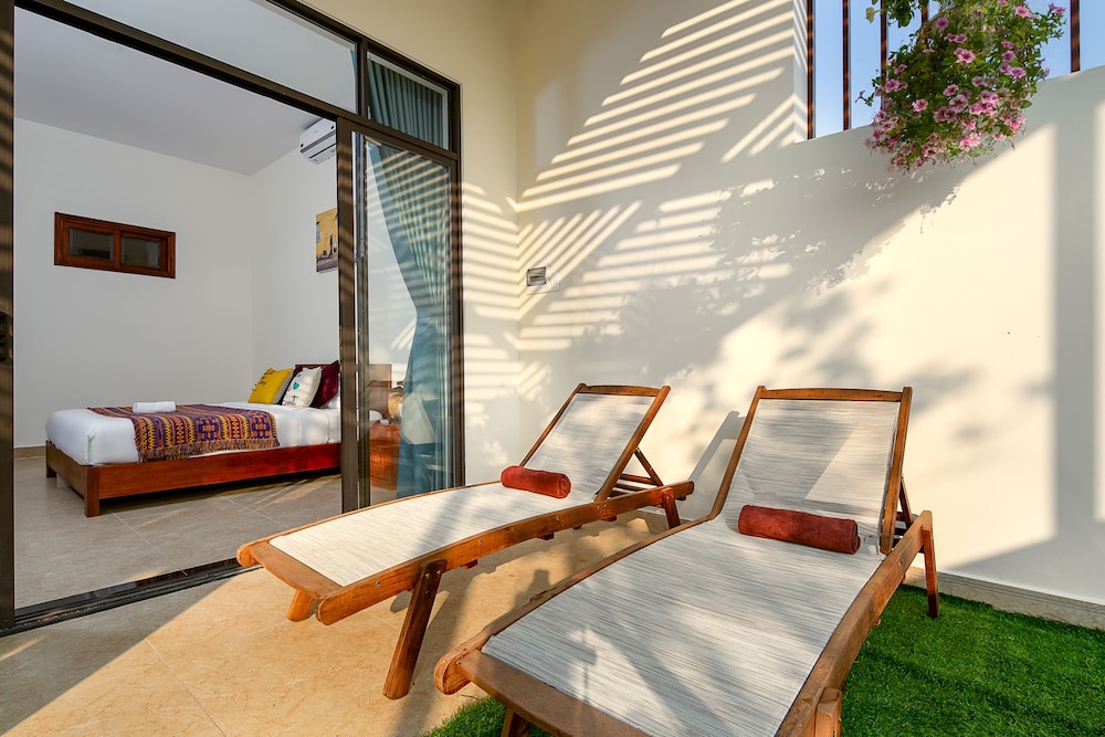 yellow mushroom villa hoi an