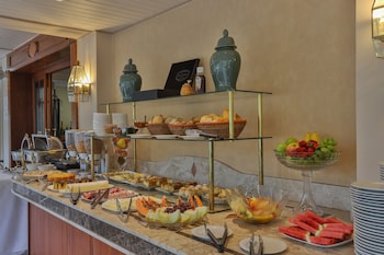 le suisse elegance hotel