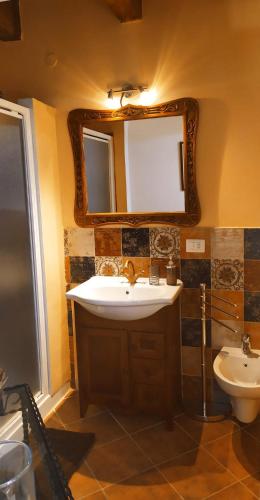 la mora exclusive a moricone