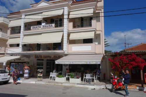 santa maura