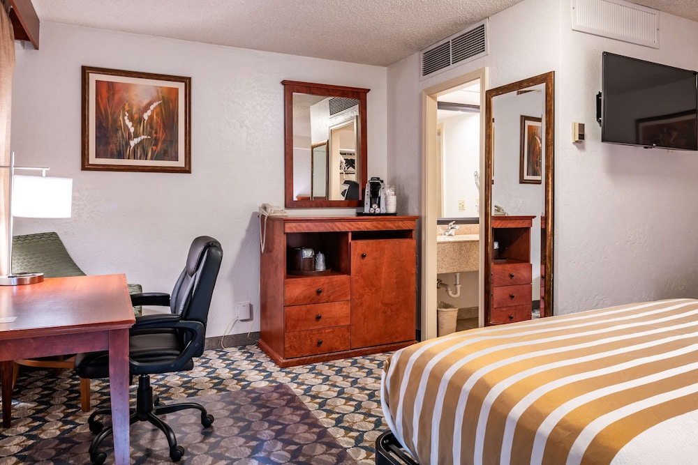 best western vista inn at the airport