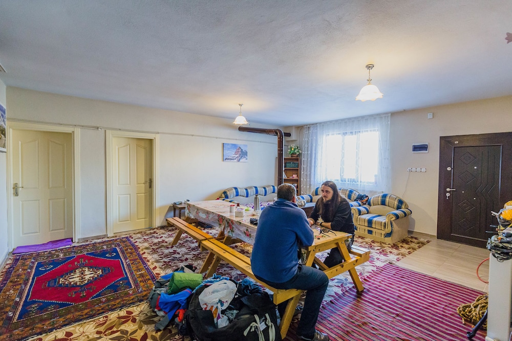 taurus guest house