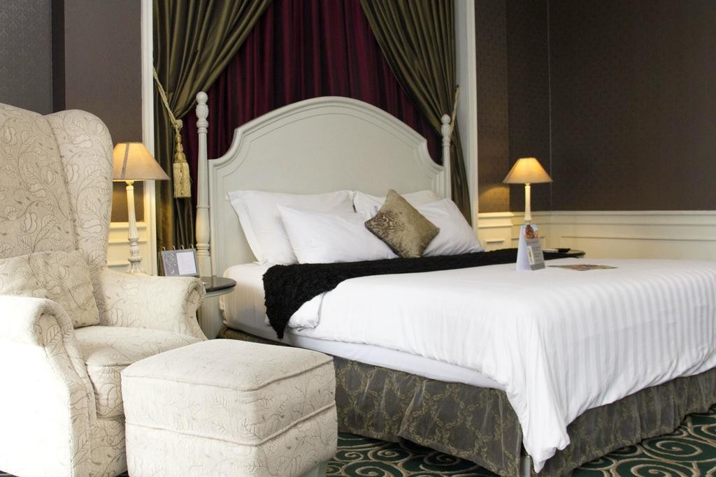 gh universal hotel bandung
