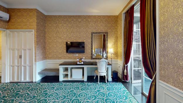 gh universal hotel bandung