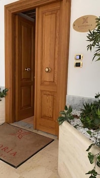 vittoria guest house salerno