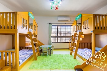 j s 23 kids homestay