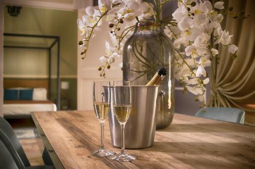 palazzo forleo luxury apartment