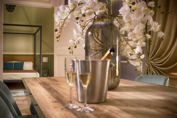 palazzo forleo luxury apartment