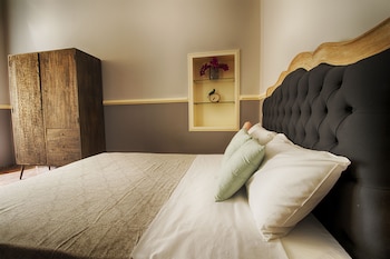 palazzo forleo luxury apartment