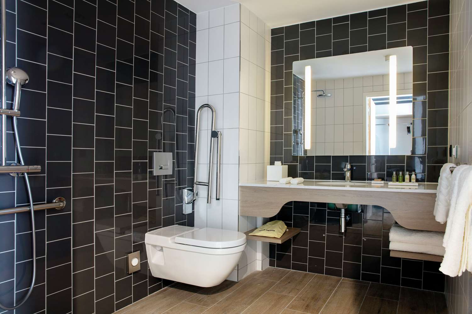 hilton garden inn paris orly airport